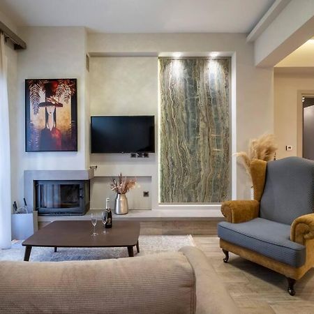 Maison De Luxx A10, Cozy Apartment With Garden In لاريسا المظهر الخارجي الصورة